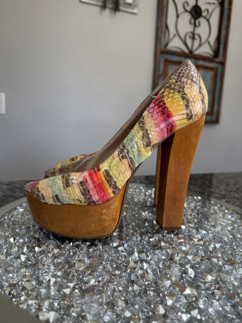 Zigi Soho Yellow Pink Green Multicolor Snakeskin wooden Platform Pumps 8.5 - 9